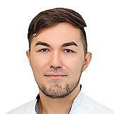 Врач Агабеков Альберт Икрамбекович