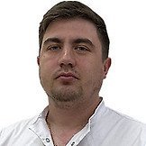 Врач Юналиев Ильяс Нябиюллович