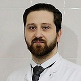 Врач Хашукаев Артур Львович