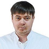 Врач Кухман Роман Вячеславович
