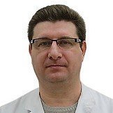 Врач Сернов Семен Павлович