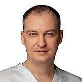 Врач Жарёнов Илья Александрович